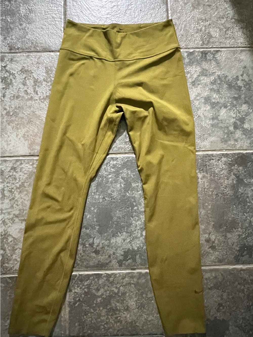 Women’s size M-army green ankle length leggings.